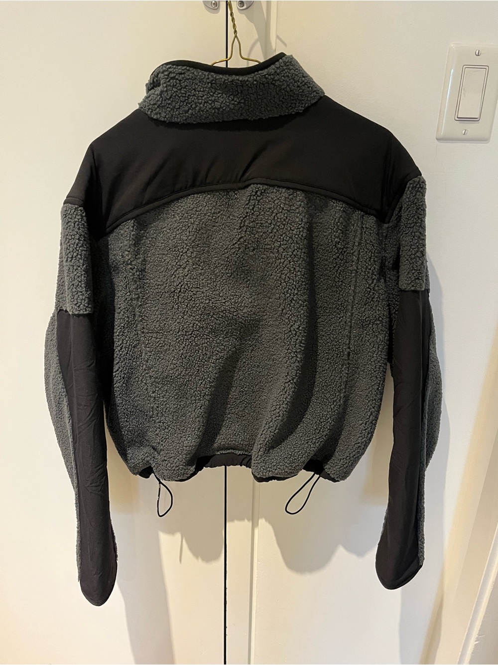 SKIMS Teddy Boxy Zip Up Jacket - Picture 4 of 5